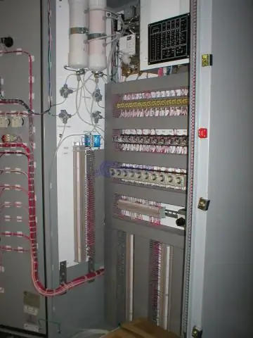 Новое реле управления Eaton поколения Easy E4
