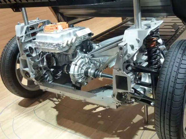 Городской электромобиль с системой замены аккумулятора