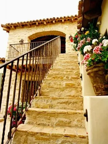 Построить садовую лестницу