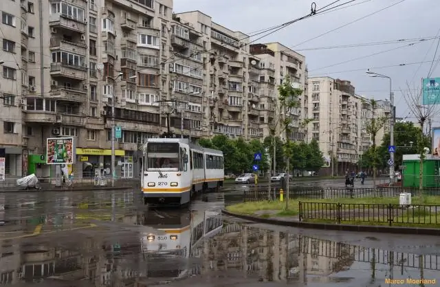 Фронтонные стены